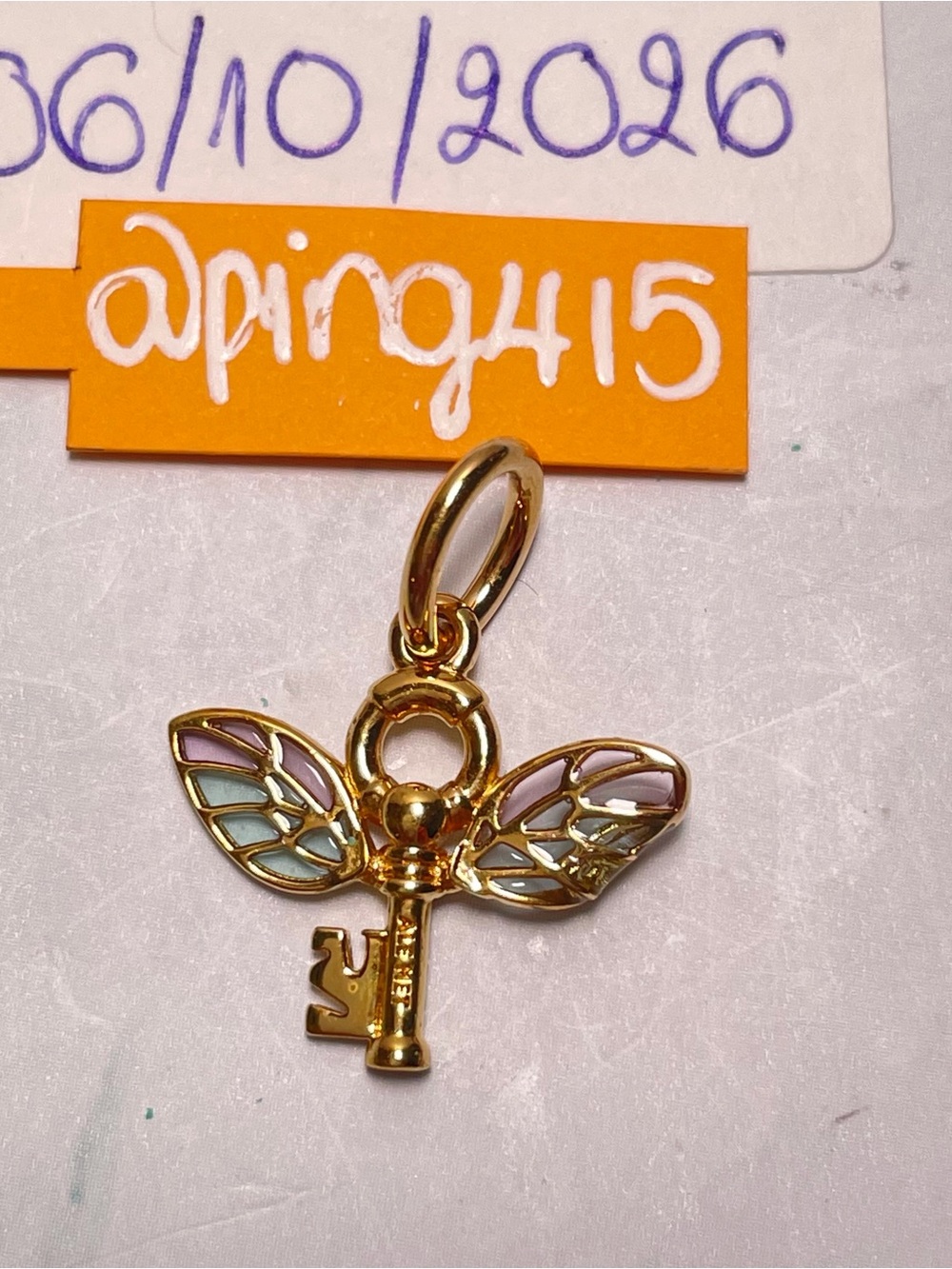 Pandora Harry Potter Winged Key Pendant - Picture 4 of 14